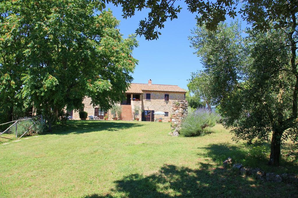 Agriturismo Podere Luchiano Amelia Exterior foto