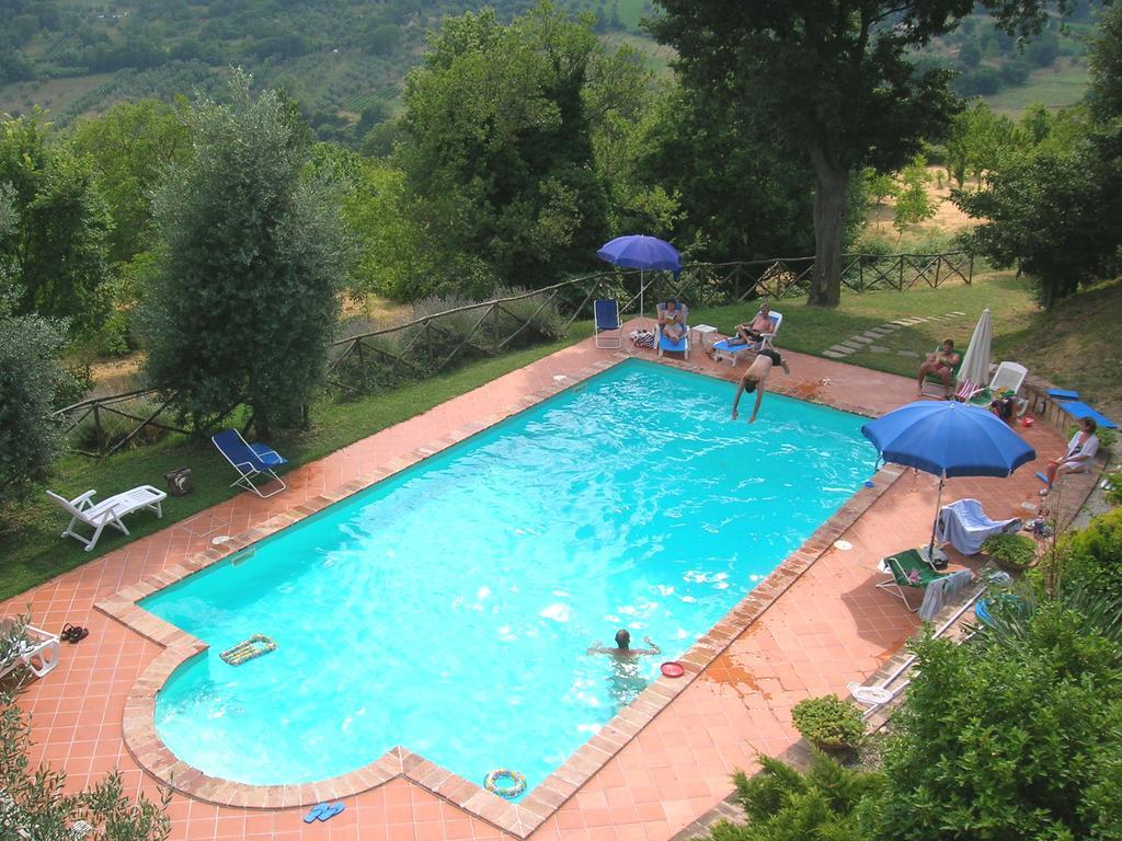 Agriturismo Podere Luchiano Amelia Exterior foto